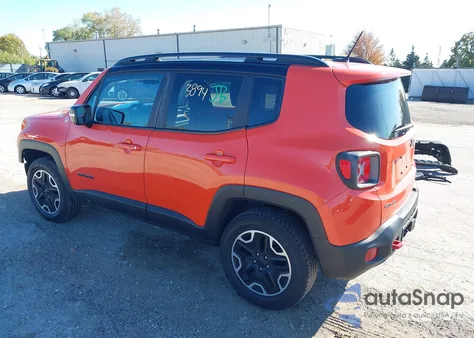2017 Jeep Renegade Trailhawk 4X4 from USA, damaged, VIN ZACCJBCB2HPF95331